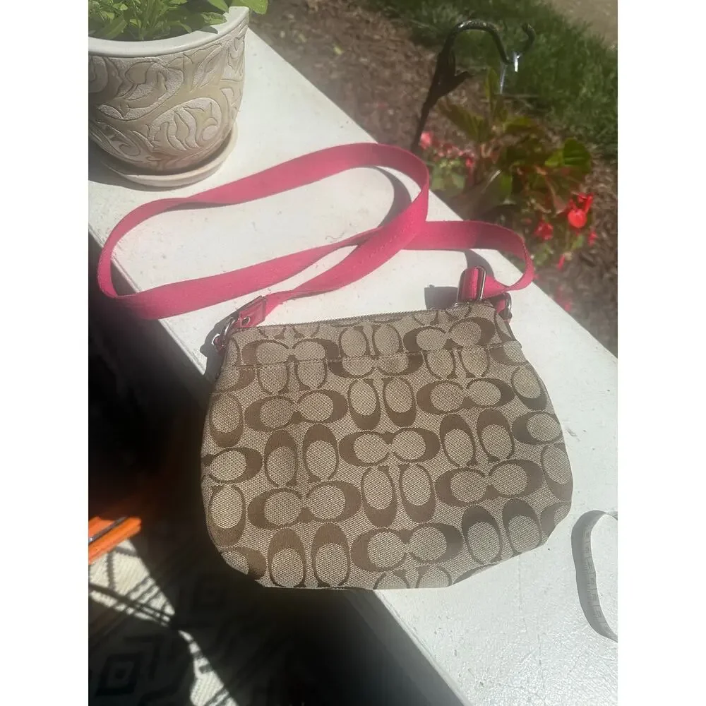 Coach Signature Khaki Pink Jacquard Swingpack Crossbody Bag Heart Charm